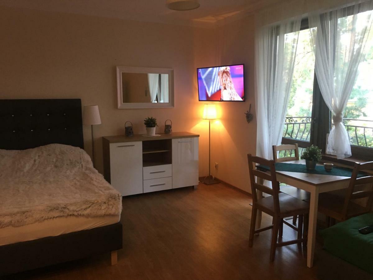 Sosnowa Mila - Domy I Apartamenty Pobierowo Exterior photo